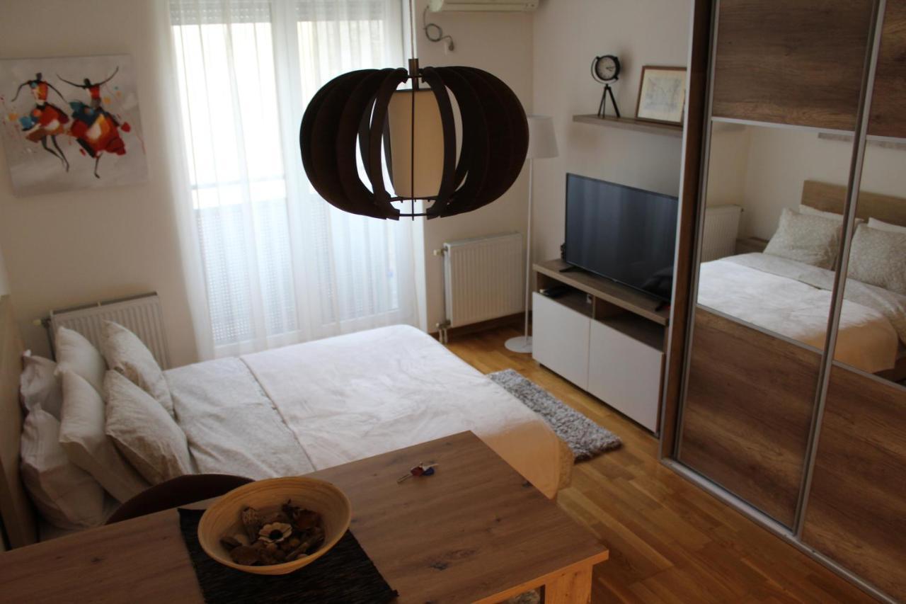 Downtown Apartment Novi Sad Exteriér fotografie